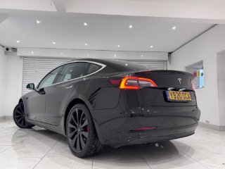/photos/10312/6b9e0b6e-2064-4f69-bcb3-c5e134771cbc_i320x240.jpg