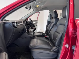 /photos/10312/df8332cd-0bb2-42d7-b1b7-b4d38bdb47e9_i320x240.jpg